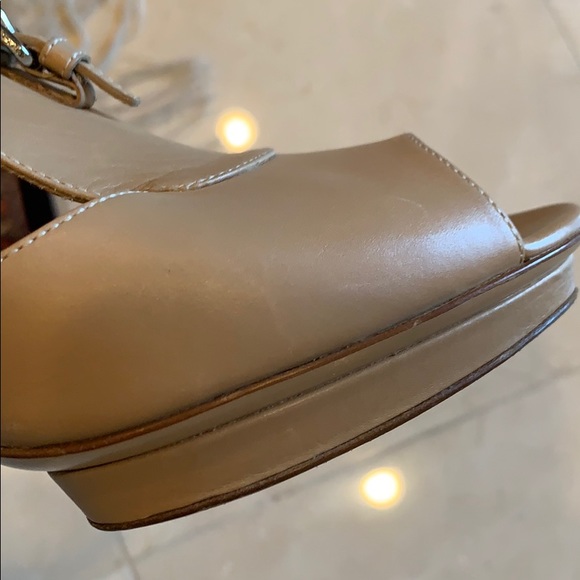 Long Champ Sandals - Picture 8 of 9